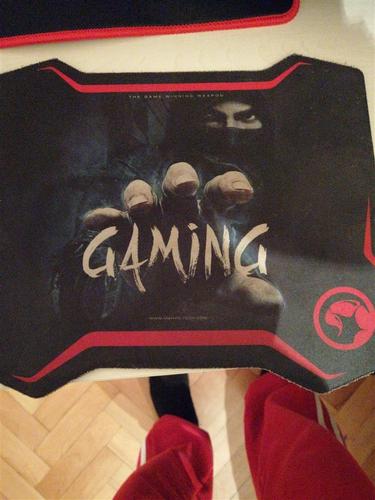 Podloga za mis gaming