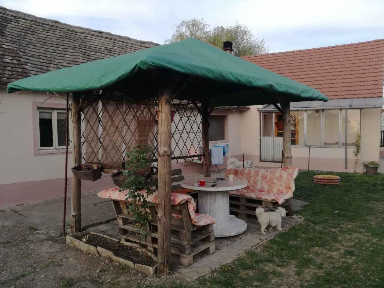 Kuća-Ugrinovci