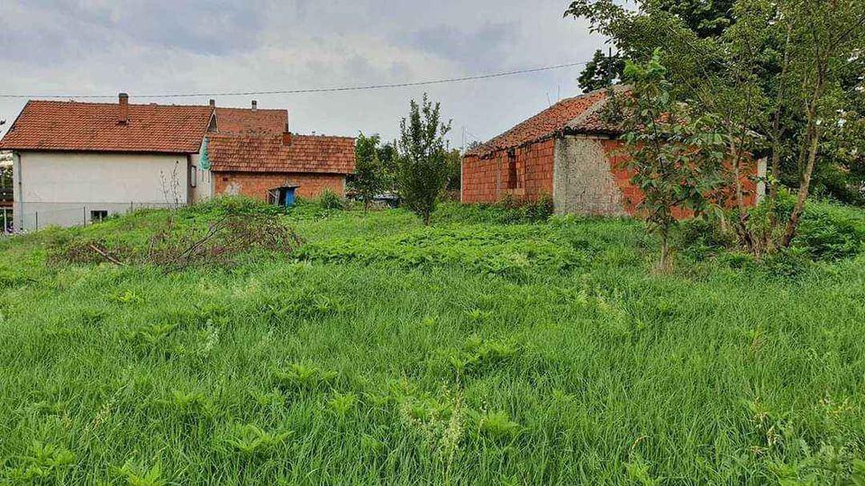 HITNO----Plac-na-prodaju