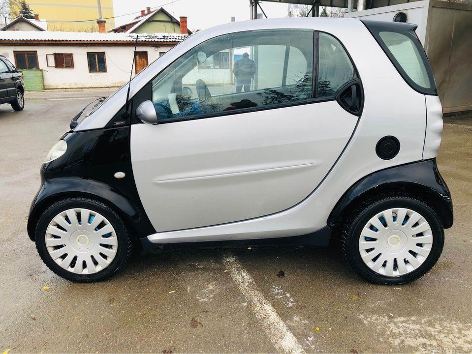Smart-600-2001-tek-reg