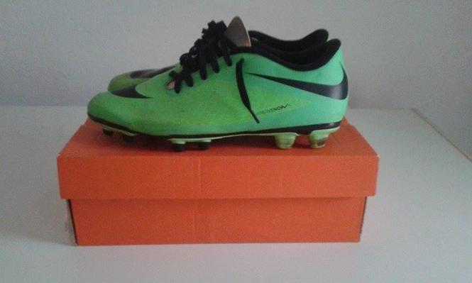 Kopacke "Hypervenom" (NIKE)