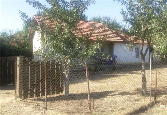 Kuca 75m2 u Leskovcu