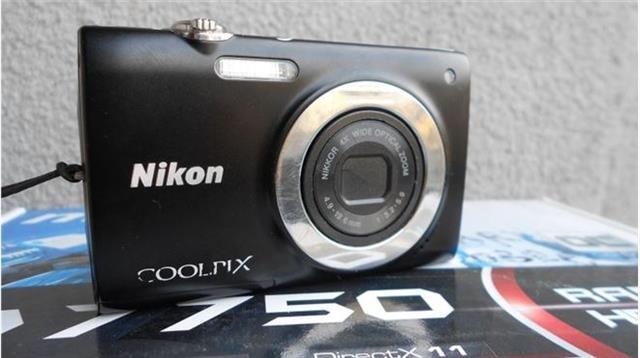Nikon Coolpix S2500
