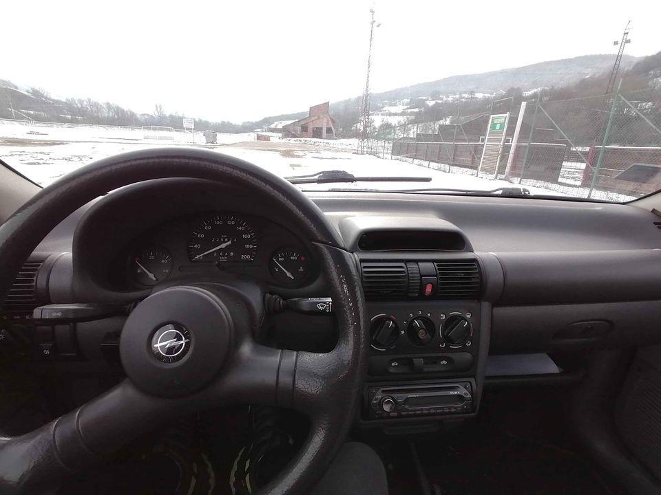 Opel-Corsa