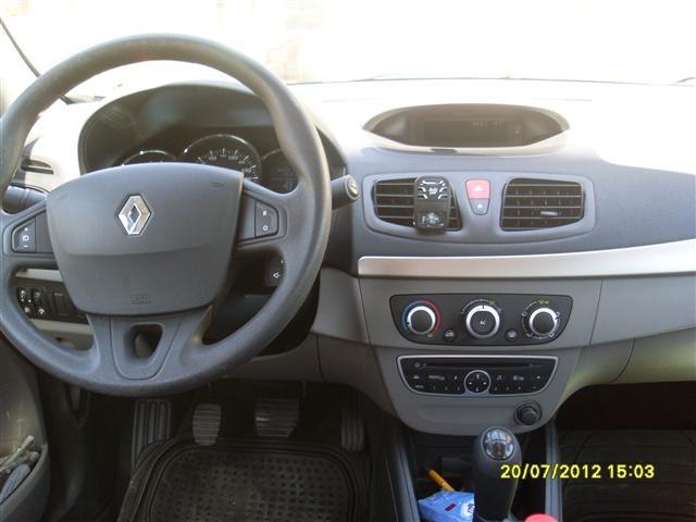 RENAULT-FLUENCE--10