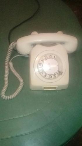 Telefon