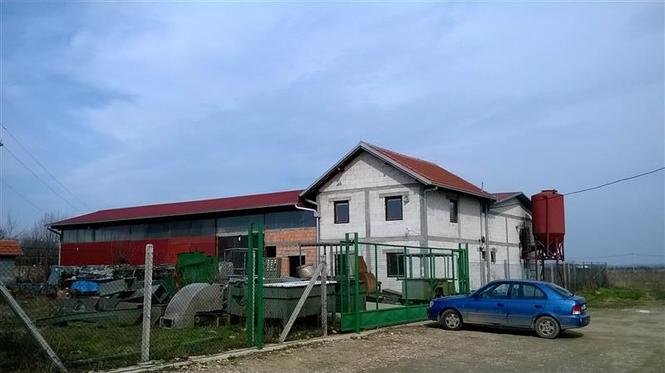 INDUSTRIJSKA HALA