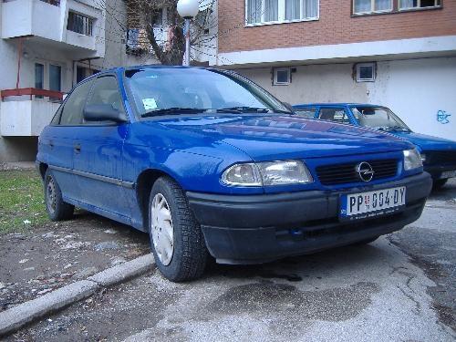Opel Astra -97