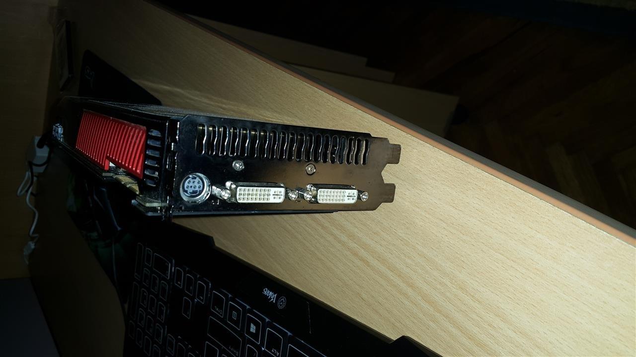 evga-gtx-285-512-bit-a-