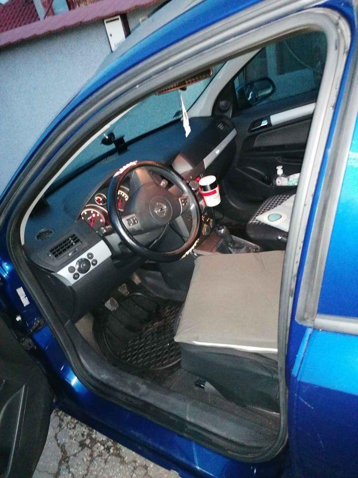 Auto