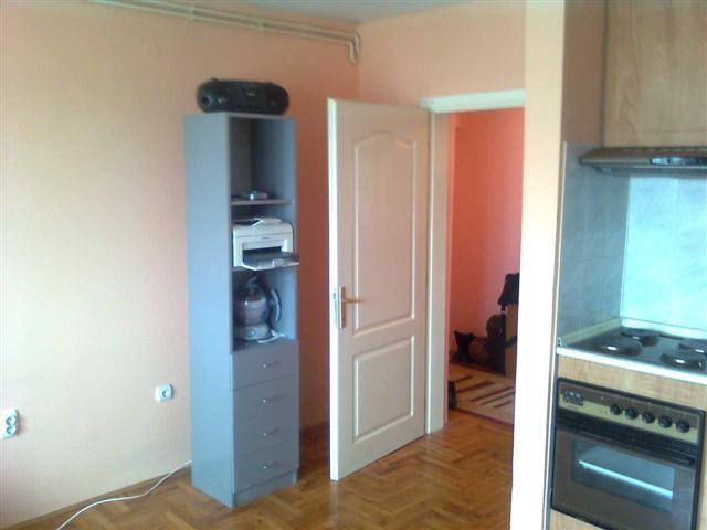 Jednoiposoban-stan-centar--40m2