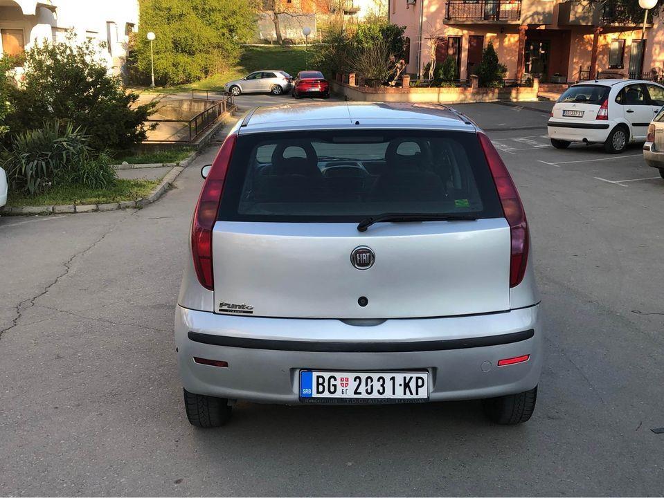 Fiat-Punto-1-2