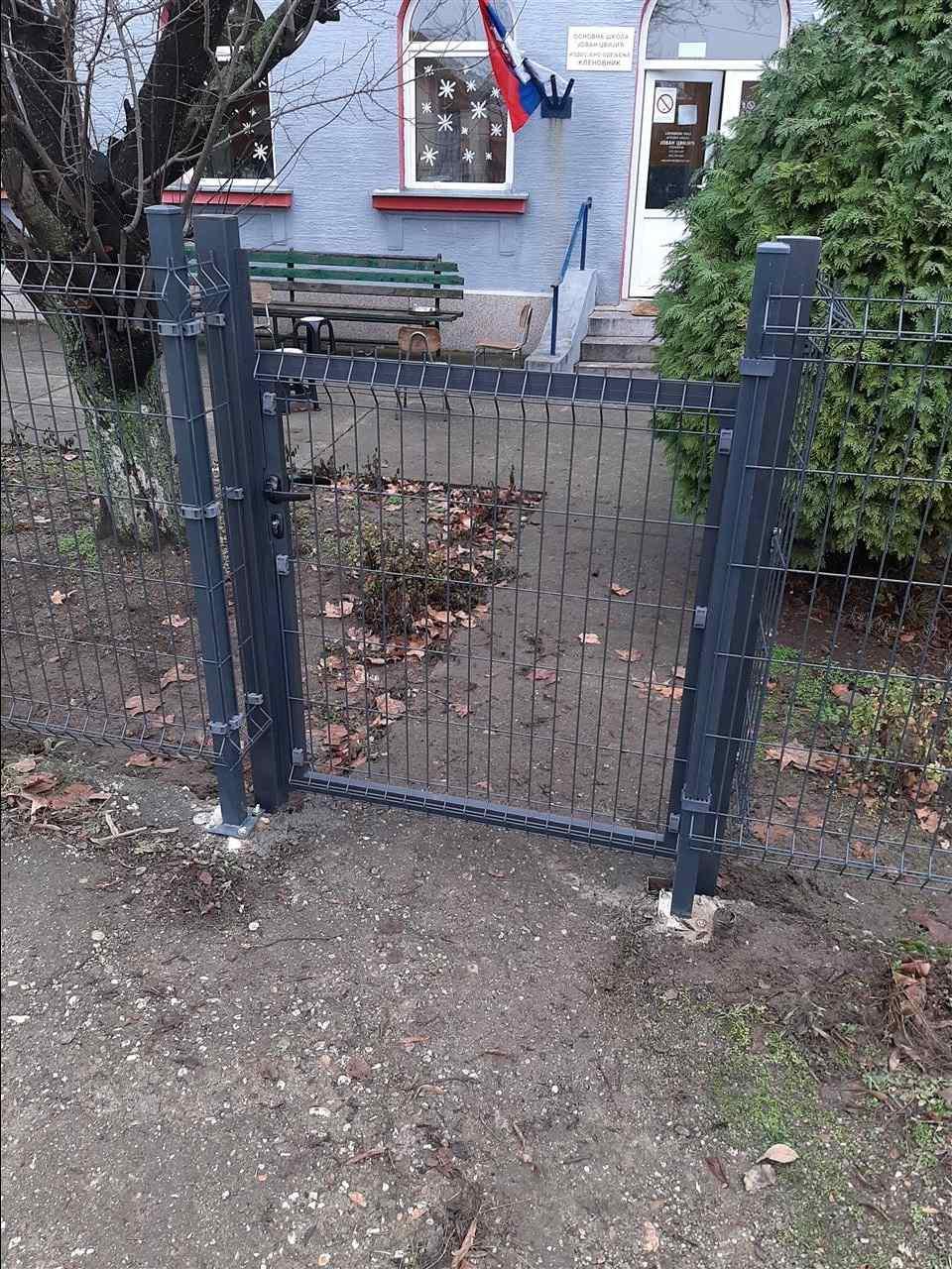 Panelne-ograde
