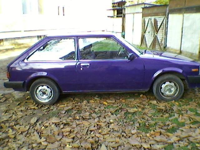 Mazda-323--86