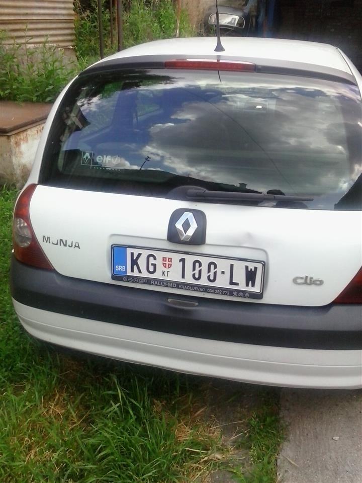 Renault-Clio-1-5-DCI-2005