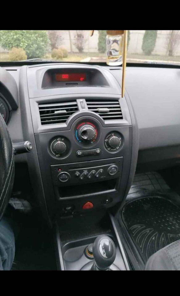 Renault-Megan