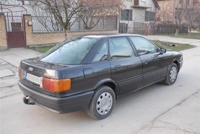 Audi-80-1-9-dizel-b4--91