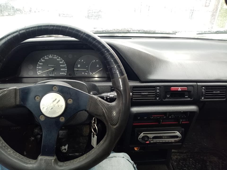 Mazda-323