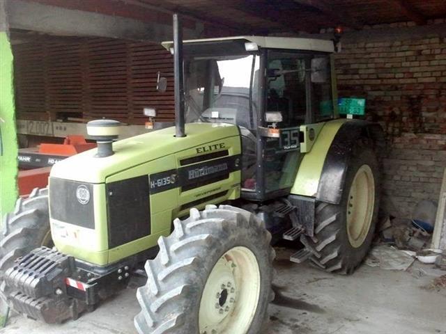 Traktor Hurliman H6135 ELITE
