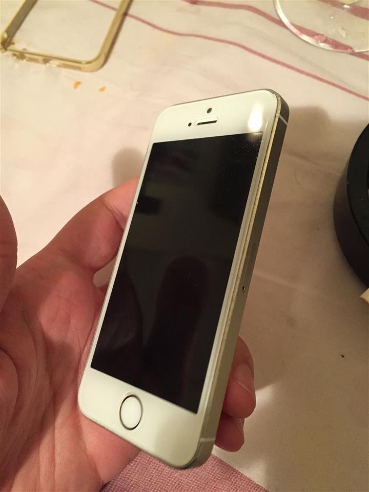 iPhone-5s-GOLD