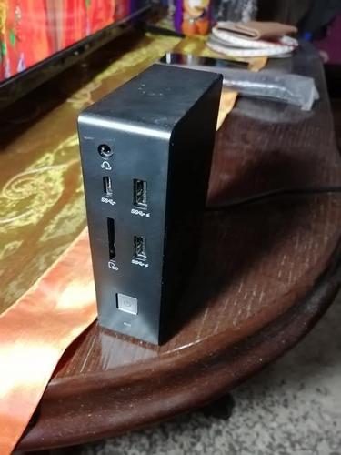 Na prodaju Asus SimPro