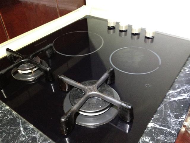 Electrolux EHT60235K Ugradna Ploča