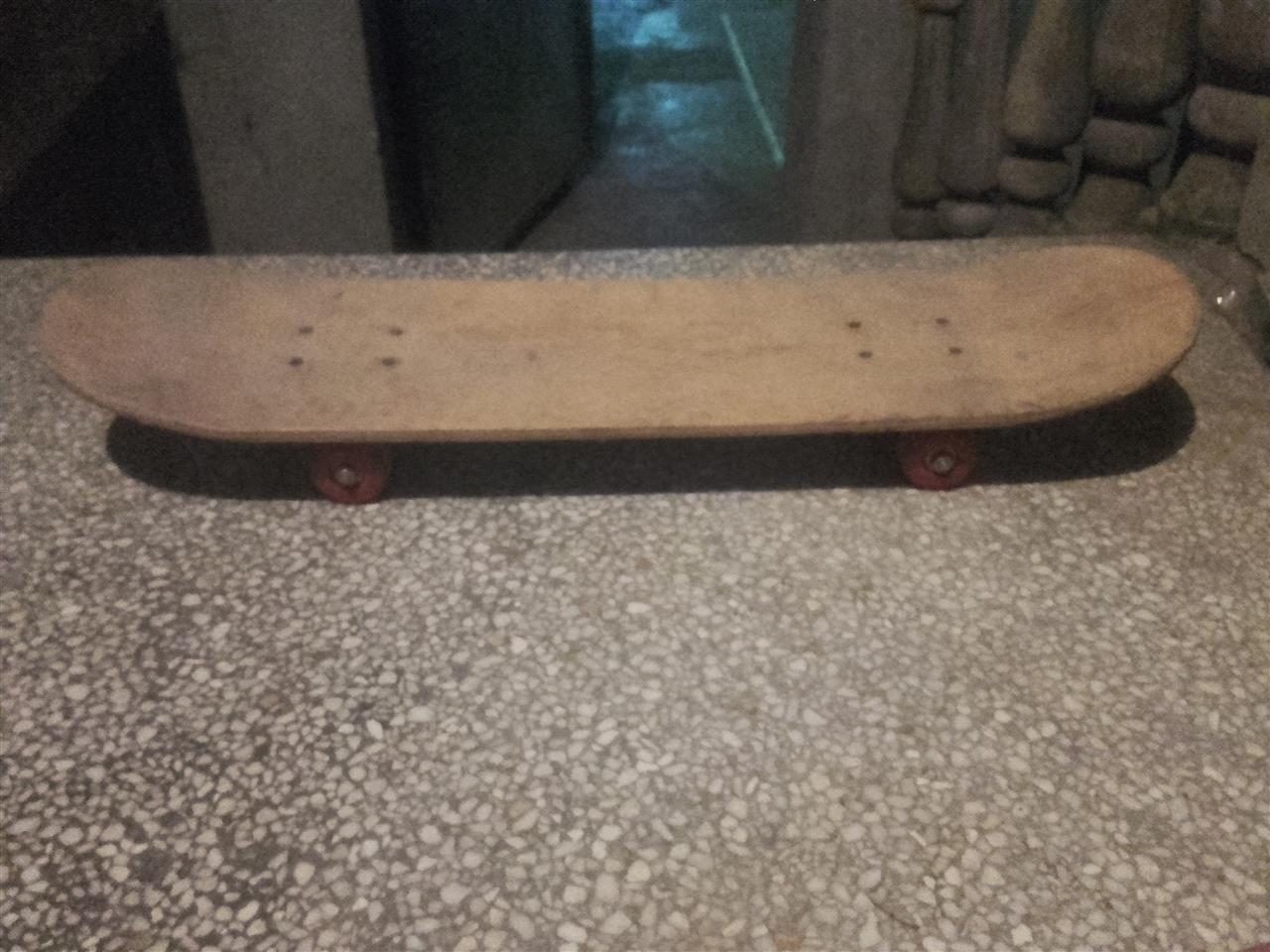 Skateboard
