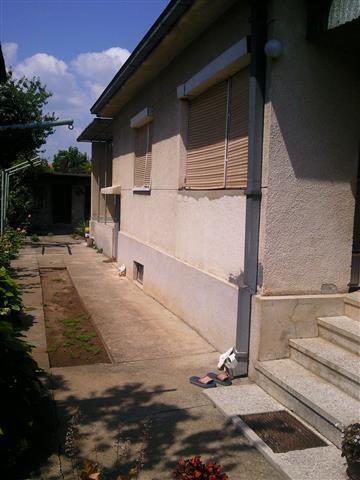 Kuce 80m2 u Medosevac