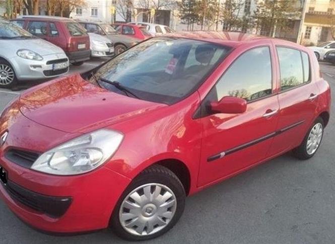 Renault Clio expression 1.2 16v -08