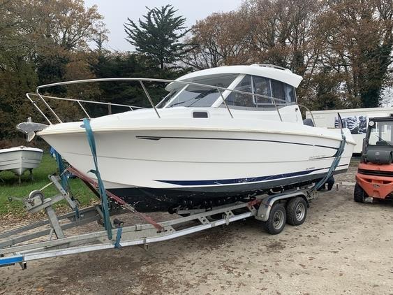  Beneteau Antares 750