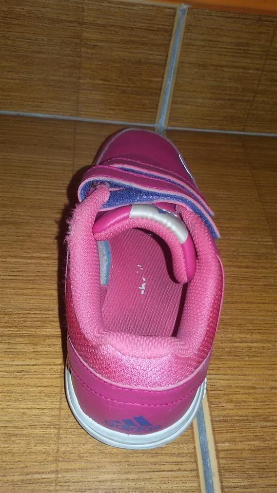 Adidas-patike