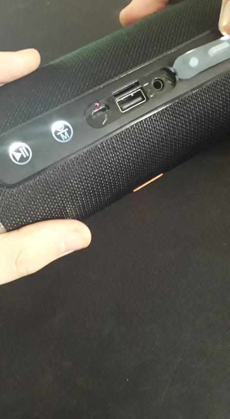 Bluetooth-zvucnik-Hitno-