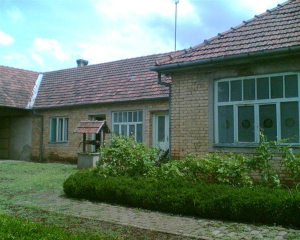 KUCA 180m2