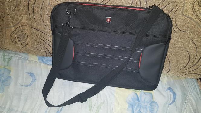 Torba za laptop