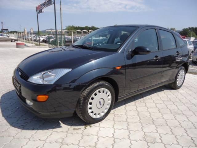 Ford Focus -01