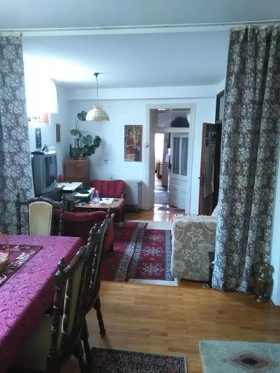 Kuca-u-Mladenovac