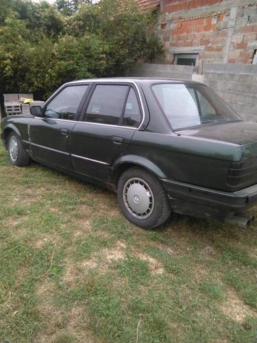 BMW E30 318 M40 KOCKA