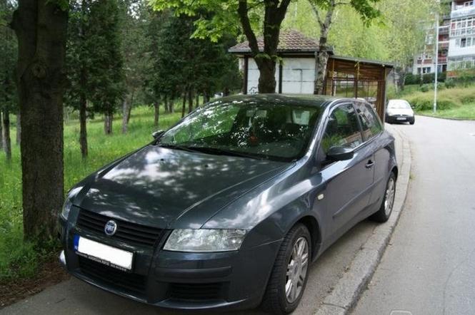Fiat Stilo 1.9 jtd dynamic -02