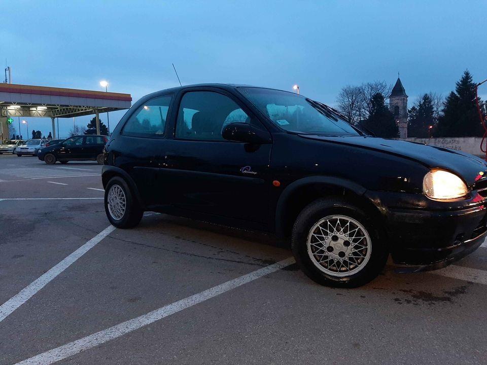 Corsa-B
