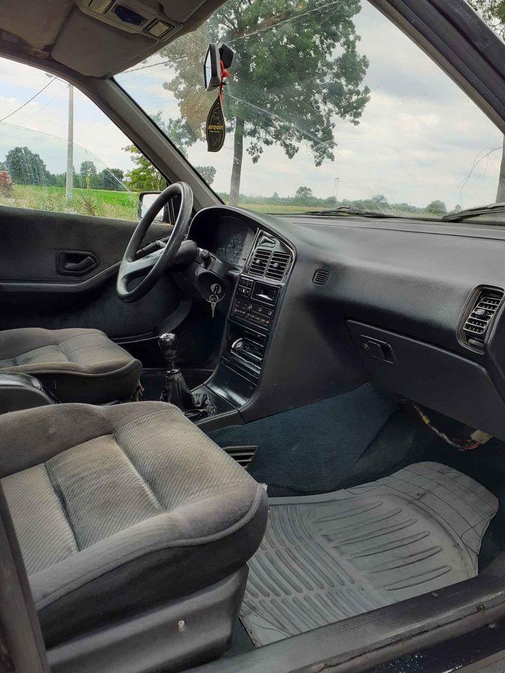 Peugeot-405