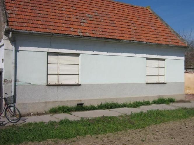 Kuca od 130m2 u Titelu