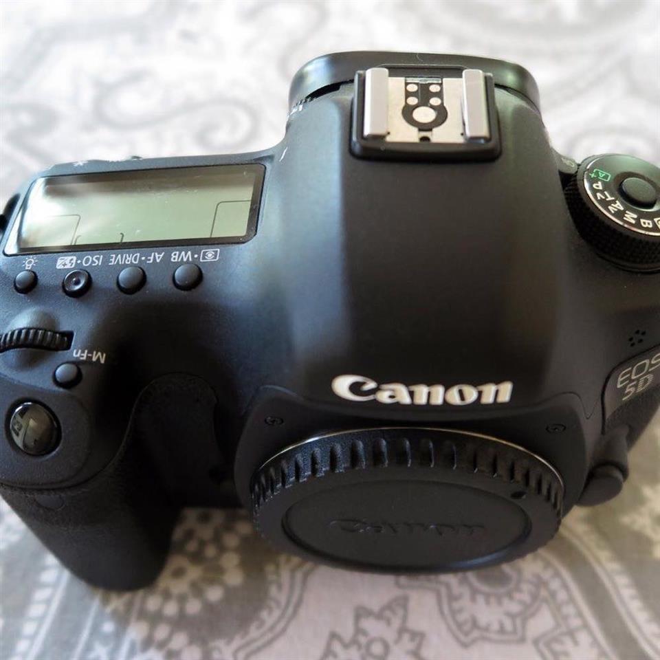 Canon-EOS-5D-Mark-III-22-3MP-Digital-SLR-Camera-