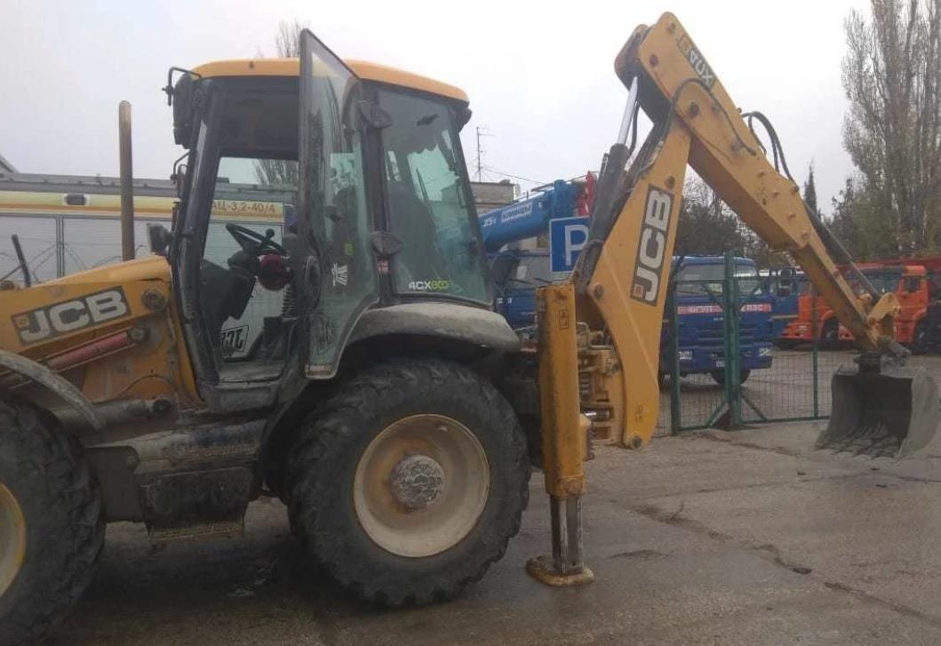 -JCB-4-CX-