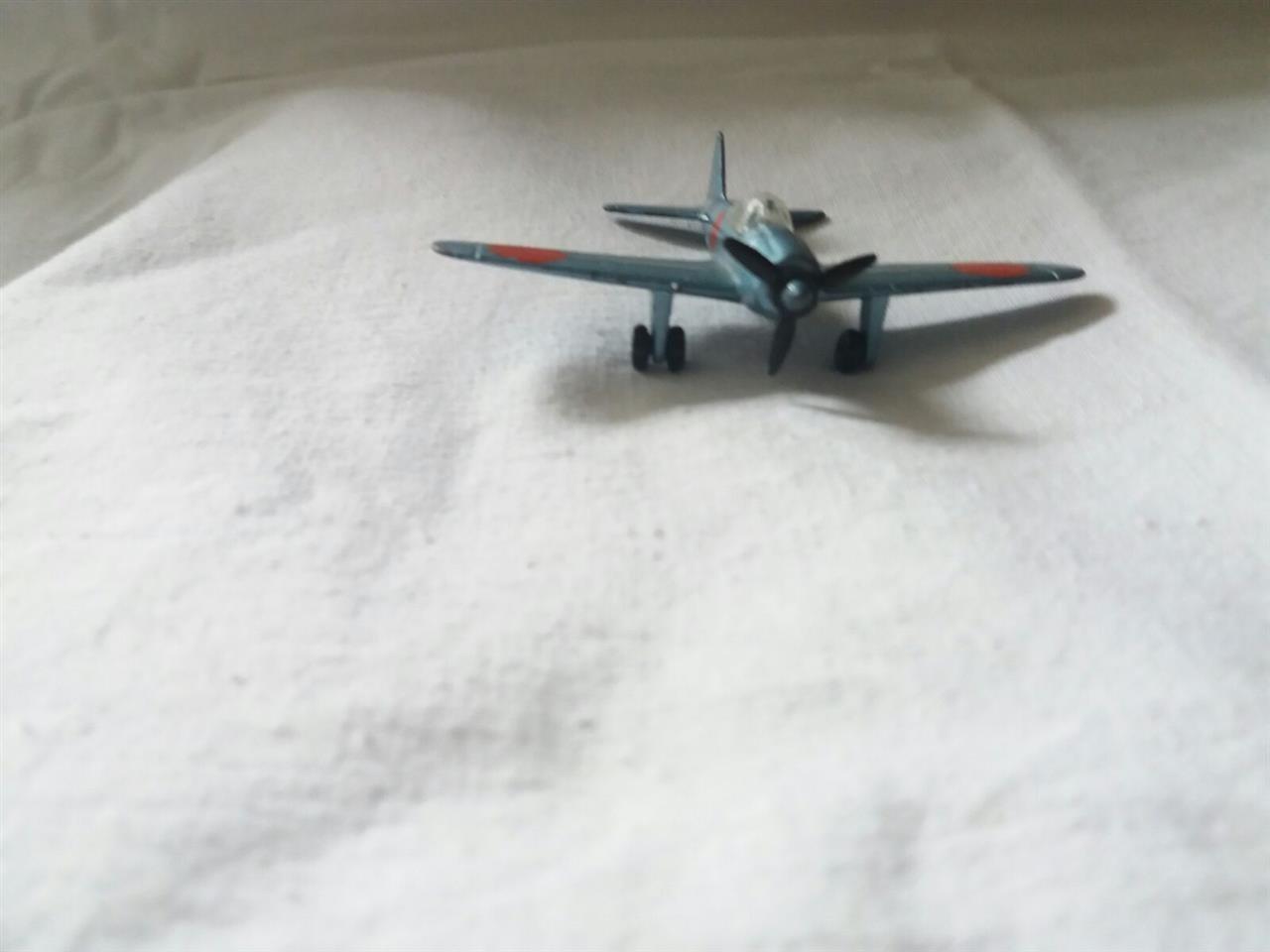 Pilen-sa-zero-m-702