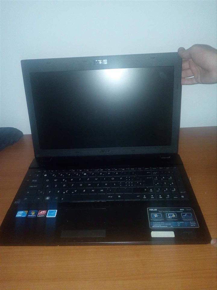 Asus-Laptop-