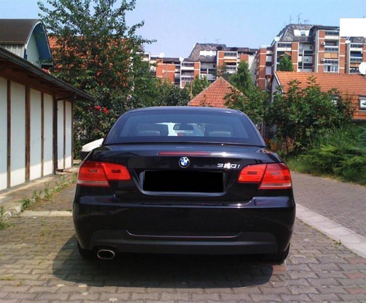 BMW-320-ci--07