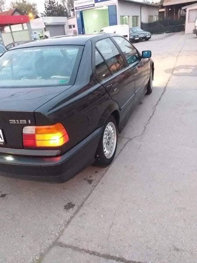 Bmw-318i-e36