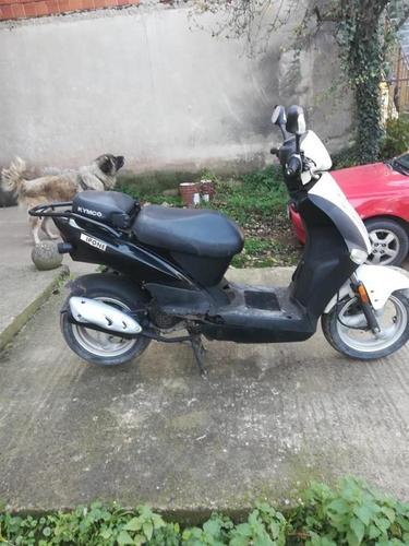 Prodajem motor, hitno