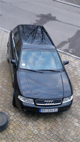 Audi-A4--00-u-perfektnom-stanju