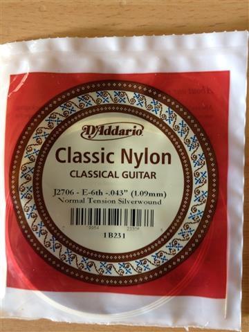 D-Addario-Classic-Nylon-Guitar-String-E6